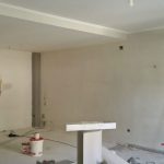 lavorazione per controsoffitto in cartongesso e creazione colonna